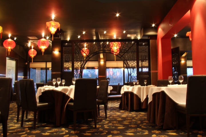 indoor layout of restaurant